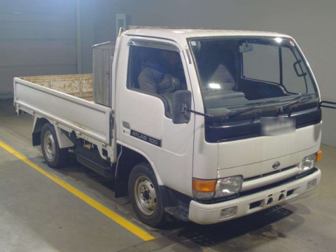 1994 Nissan Atlas SJ2F23[2]