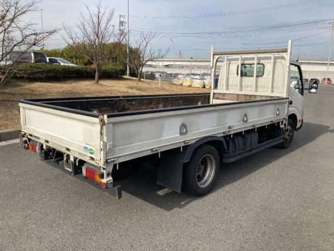 2017 Toyota Dyna Truck XZC655[1]