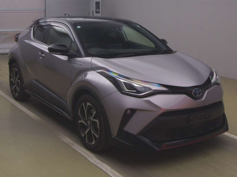 2020 Toyota C-HR ZYX11[2]