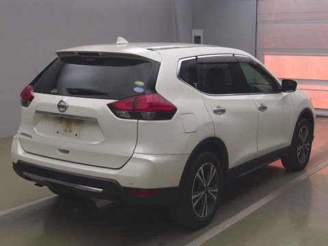 2018 Nissan X-Trail T32[1]