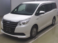 2015 Toyota Noah