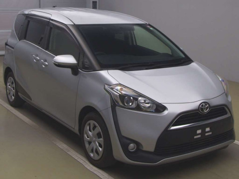 2018 Toyota Sienta NSP170G[2]