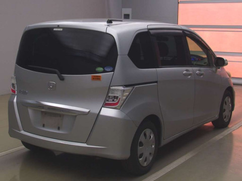 2012 Honda Freed GB3[1]