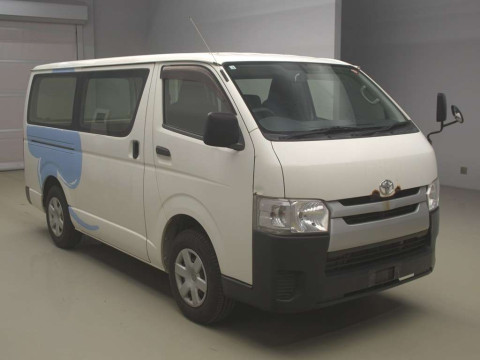 2014 Toyota Hiace Van KDH201V[2]