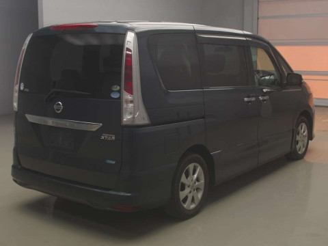 2010 Nissan Serena FC26[1]