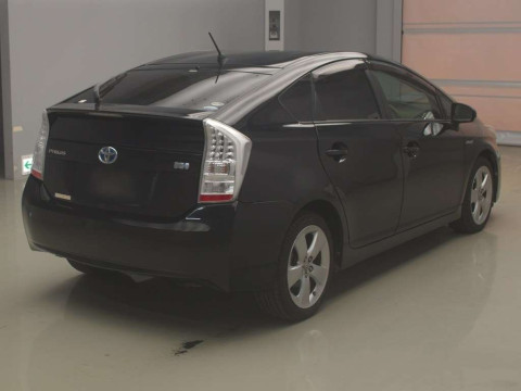 2010 Toyota Prius ZVW30[1]