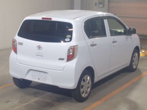 2012 Toyota Pixis Epoch LA300A[1]