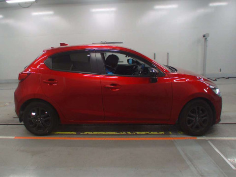 2021 Mazda Mazda2 DJ5FS[2]