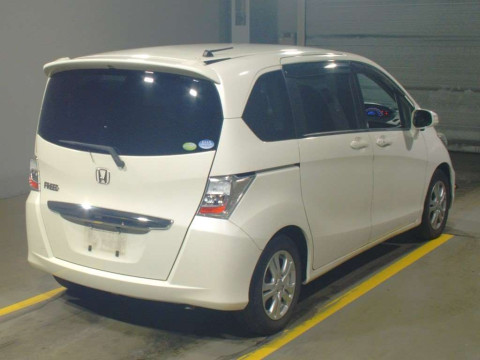 2012 Honda Freed GB3[1]