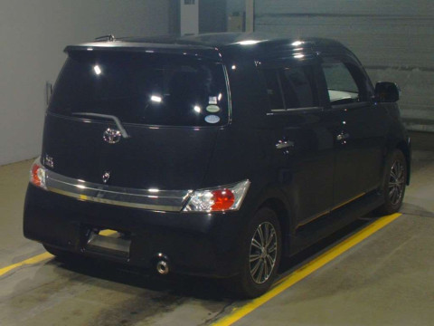 2012 Toyota bB QNC21[1]