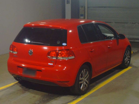 2010 Volkswagen Golf 1KCAX[1]