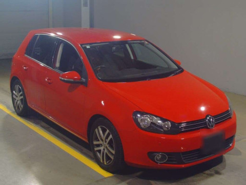 2010 Volkswagen Golf 1KCAX[2]