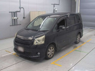 2009 Toyota Noah