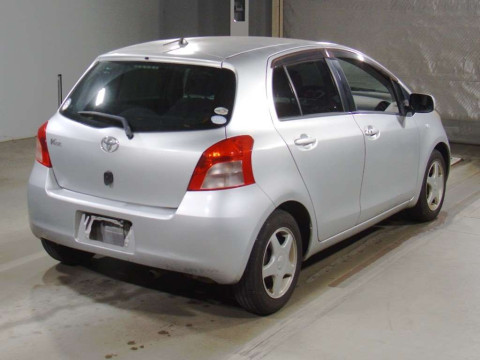 2007 Toyota Vitz NCP91[1]