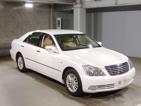 2008 Toyota Crown GRS182[2]