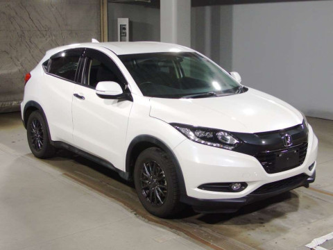 2017 Honda VEZEL RU1[2]