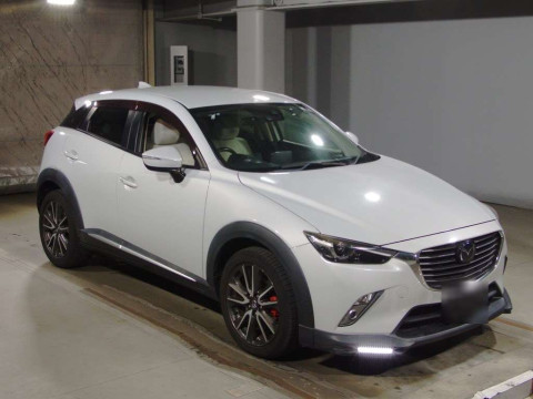 2016 Mazda CX-3 DK5FW[2]