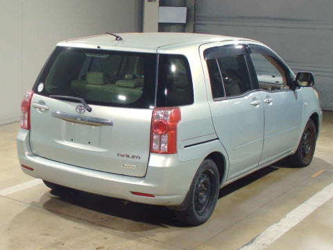 2009 Toyota Raum NCZ20[1]