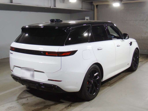 2024 Land Rover Range Rover Sport L123WA[1]