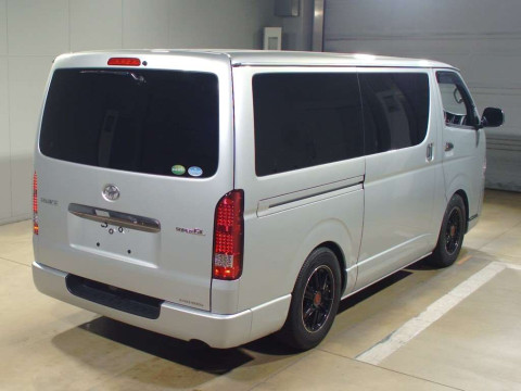 2015 Toyota Hiace Van KDH201V[1]