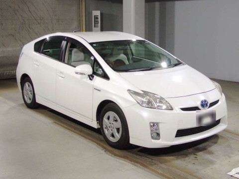 2009 Toyota Prius ZVW30[2]