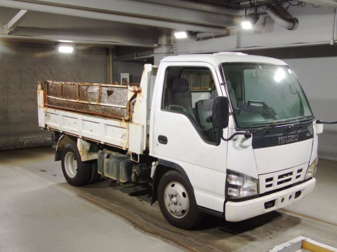 2005 Isuzu Elf Truck NKR81AD[2]