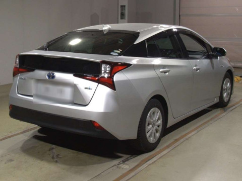 2019 Toyota Prius ZVW51[1]