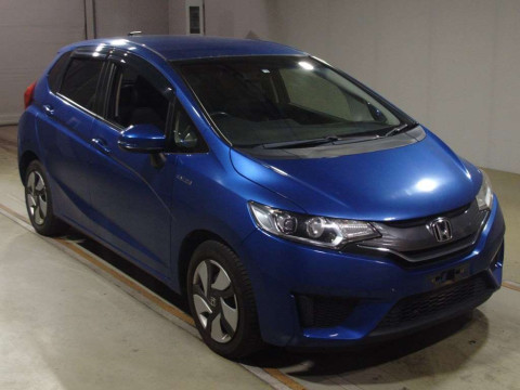 2014 Honda Fit Hybrid GP5[2]