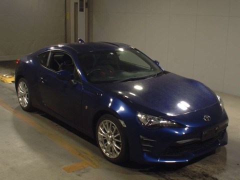 2020 Toyota 86 ZN6[2]