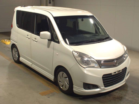 2013 Suzuki Solio MA15S[2]