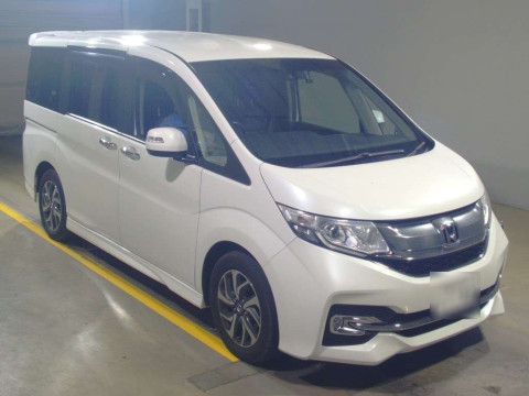 2017 Honda Step WGN Spada RP3[2]