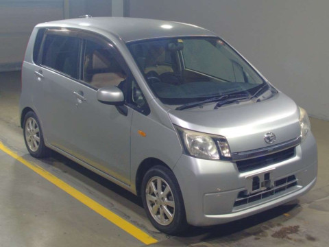 2013 Daihatsu Move LA100S[2]