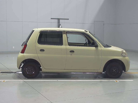 2008 Daihatsu Esse L235S[2]