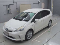 2012 Toyota Prius alpha