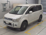 2012 Mitsubishi Delica D5