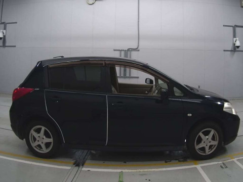 2006 Nissan Tiida C11[2]