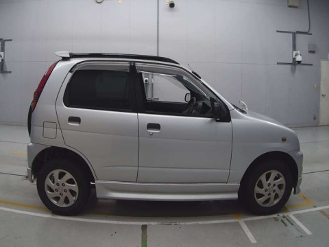 2000 Daihatsu Terios Kid J111G[2]