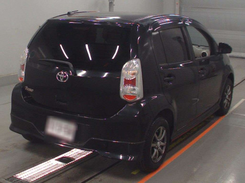 2010 Toyota Passo KGC30[1]