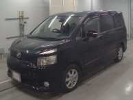 2007 Toyota Voxy