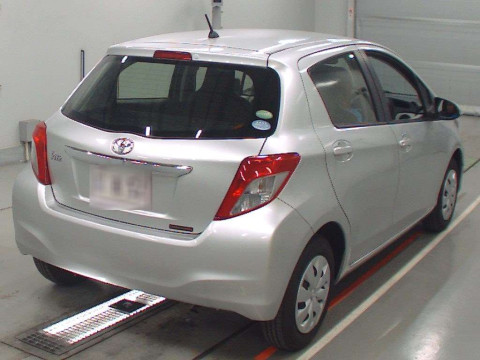 2014 Toyota Vitz KSP130[1]