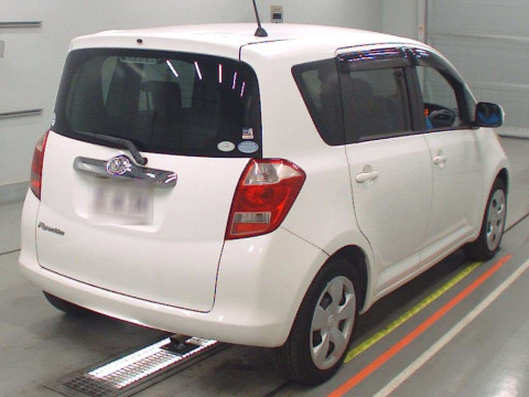 2006 Toyota Ractis SCP100[1]