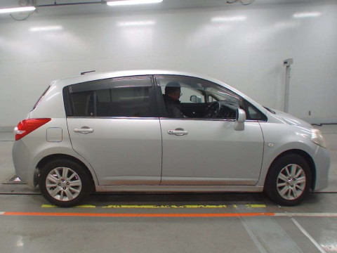 2008 Nissan Tiida JC11[2]