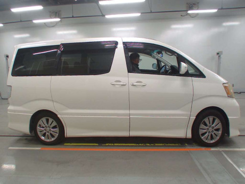 2004 Toyota Alphard ANH10W[2]