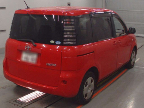 2005 Toyota Sienta NCP81G[1]