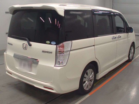 2011 Honda Step WGN Spada RK5[1]