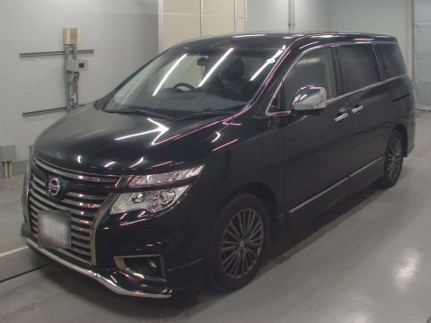 2015 Nissan Elgrand TE52[0]