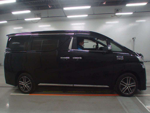 2017 Toyota Vellfire Hybrid AYH30W[2]