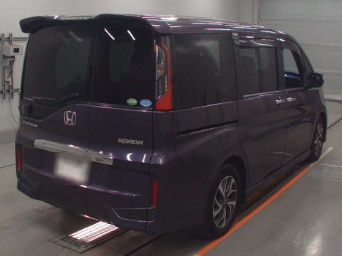 2015 Honda Step WGN Spada RP3[1]