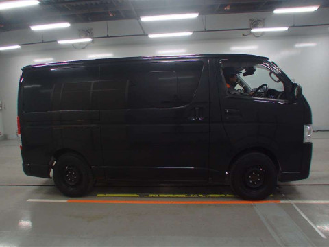 2019 Toyota Hiace Van GDH206V[2]