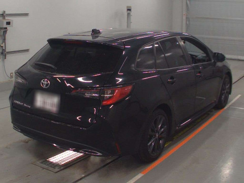 2020 Toyota Corolla Touring Wagon ZRE212W[1]